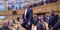 هذا ما حدث بعد رفع الجلسة.. ونائب يهدد آخر