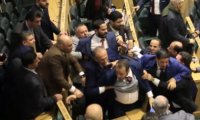 الرياطي يقدم شكوى ضد 6 نواب لدى لجنة السلوك