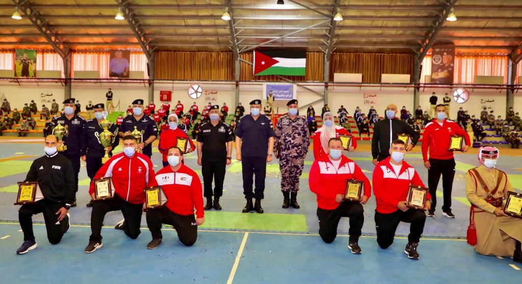 بالفيديو .. الحواتمة يرعى حفل توزيع جوائز التفوق الرياضي لعام 2021