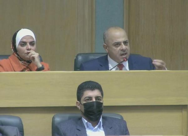 ابوصعيليك: تمييز ايجابي للمرأة