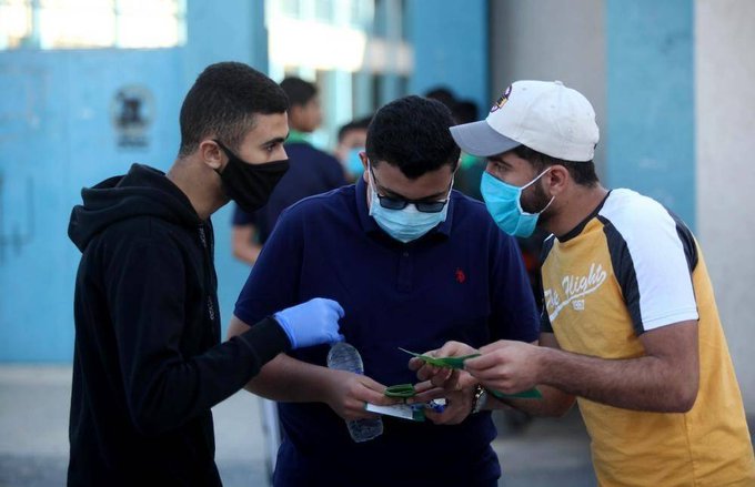 أكثر من 42 ألف طالب وطالبة "تكميلي" يتقدمون لامتحان الإنجليزي