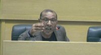 أبو زيد منتقدا تخفيض سن الترشح: "عيالنا ما توديه على سوق الخضار"