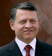 الملك يستقبل رئيس أركان الحرس الوطني القبرصي