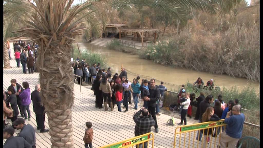 لبنان: احتفالات بذكرى عماد المسيح في نهر الاردن