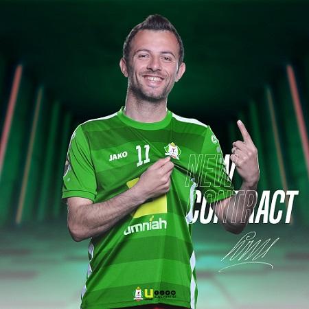 أحمد إلياس يجدد عقده مع الوحدات