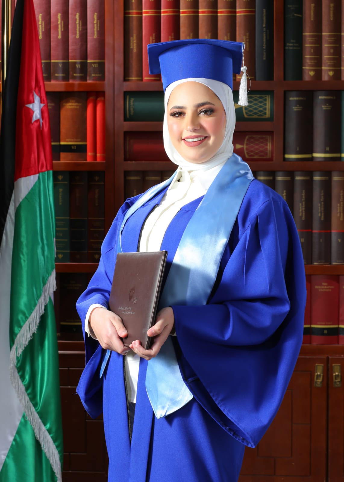 المهندسه عبير محمد ابوعفيفة..مبارك شهادة البكالوريوس في الهندسه بتقدير امتياز
