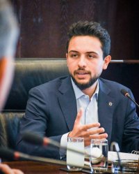 ولي العهد: مواجهة الوباء تحتم علينا الالتزام
