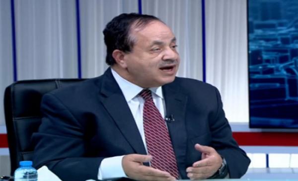 الأوبئة تفسر أسباب تخفيض مدة العزل المنزلي