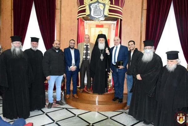 البطريرك ثيوفيلوس يستقبل الجمعية الخيرية الوطنية الأرثوذكسية
