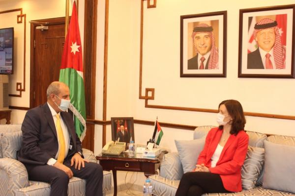 الشمالي يبحث تفعيل اتفاقية الشراكة وتعزيز التعاون الاقتصادي مع بريطانيا