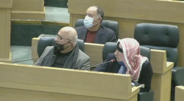 كريشان يعد بدراسة موضوع من تلقى جرعة واحدة من اللقاح ولديه امتحان تنافسي