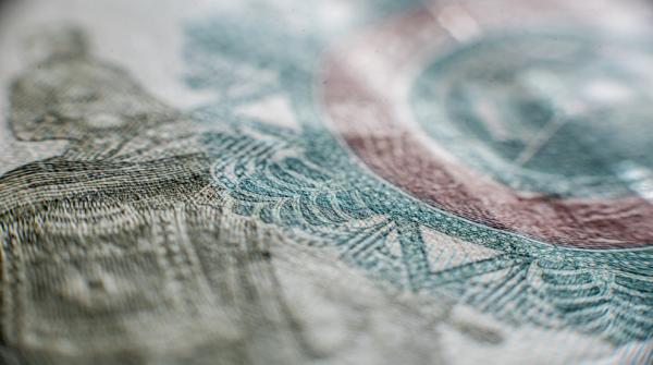 المالية: انخفاض العجز بنحو 280.3 مليون دينار