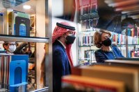 ولي العهد يؤكد أهمية مواكبة التطورات التي يشهدها الإعلام (صور)