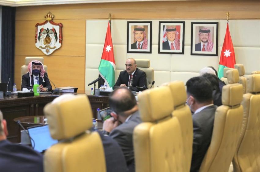 الخصاونة: لن نتردد في الاجتهاد والجرأة بالقرارات وسننفذ التوجيه الملكي