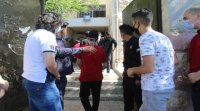 طلبة "التوجيهي" يلتحقون بمدارسهم