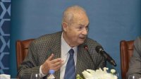 من هو الراحل السياسي الجدلي عدنان أبو عودة؟