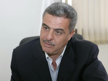 رسميا .. الحديد يترشح لرئاسة الفيصلي الأردني