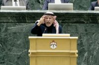 العرموطي المواطن لا يستحق من الوطن والحكومات ما يحدث له