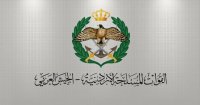 العقبة: القوة البحرية تنقذ سائحين تعرض زورقهم لعطل