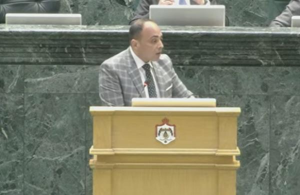الخلايلة: ازدياد الأمراض والطلاق بسبب البطالة
