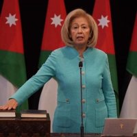 الوزيرة النجار تصف الرصيفة بالفسيفسائية