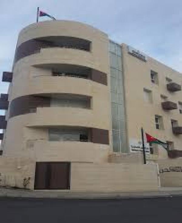 اجتماع مشترك بين دائرة الشؤون الفلسطينية والأونروا واتحاد العاملين
