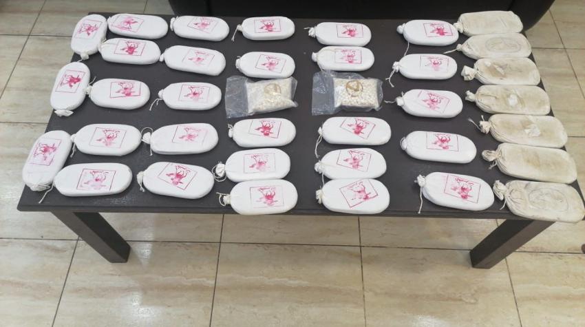 القبض على 6 تجار مخدرات في عمّان وإربد