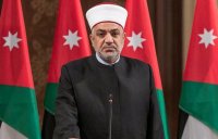 الخلايلة: مكرمة ملكية بفرش 76 مسجدا وتكريم 31 إماما