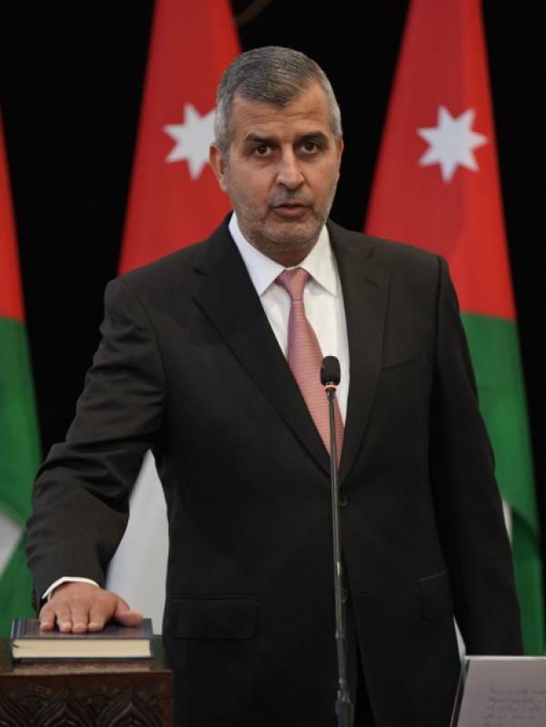 الخرابشة: اعادة التفاوض مع شركات توليد الطاقة اجراء تصحيحي