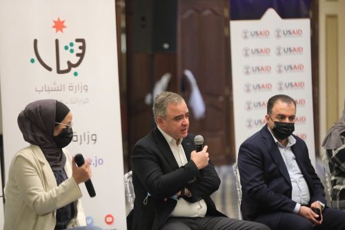 الوزير النابلسي: مشاركة الشباب في الانتخابات ستنعكس بشكل مباشر عليهم