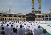 السعودية: العمرة متاحة للجميع