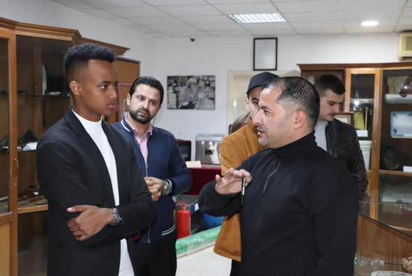 اليوتيوبر العالمي أبو فلة يزور ادارة مكافحة المخدرات