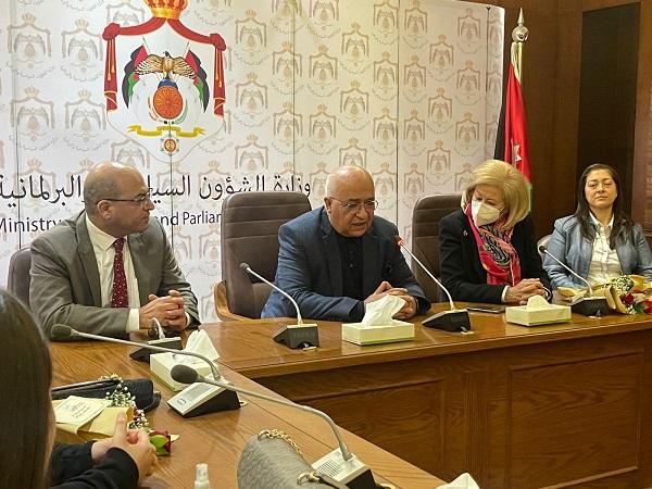 المعايطة: التعديلات الدستورية عززت دور المرأة بالمجتمع