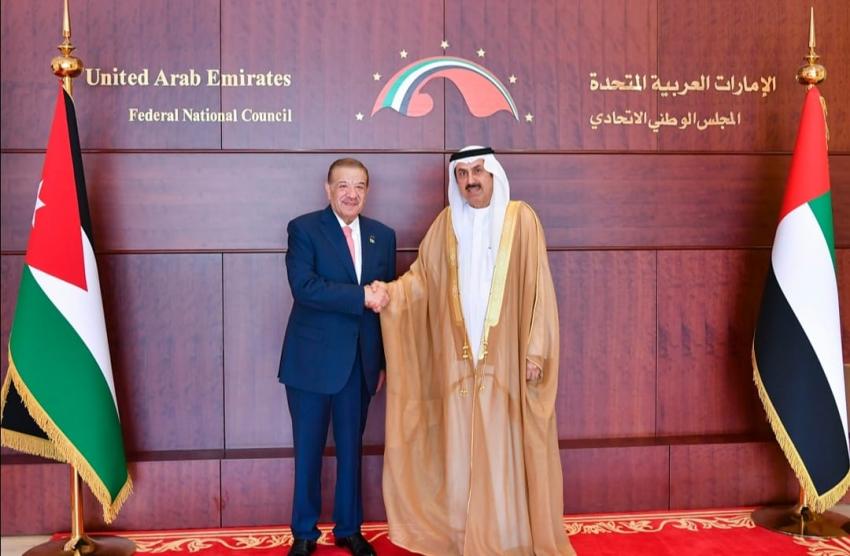 الدغمي: 350 الف أردني يعملون في الامارات