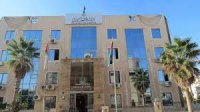 العمل تدعو لتسهيل مغادرة موظفي القطاع الخاص