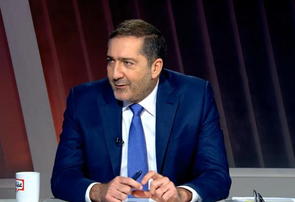 الرفاعي: والدي لم يتدخل بحكومتي .. ولا أرغب بعمل نجلي في الحكومة .. وعائلتي ليست ثرية
