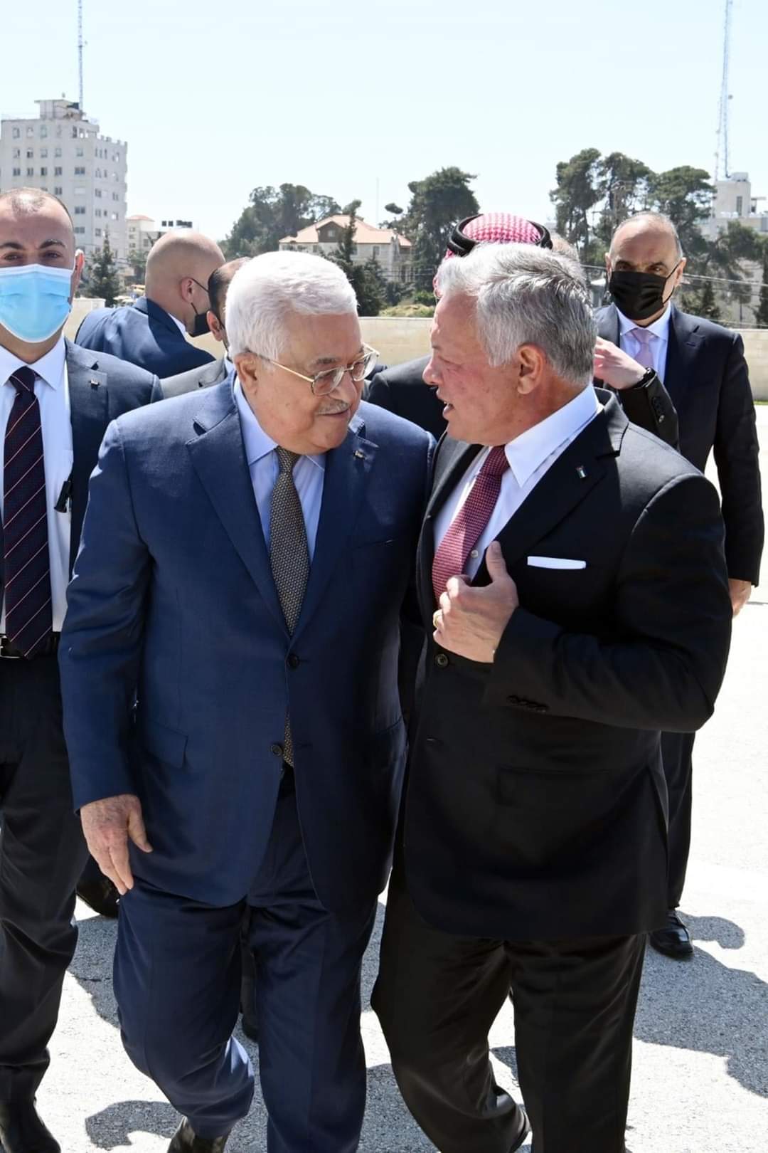شاهد بالفيديو ... لحظة وصول الملك لفلسطين الشقيقة
