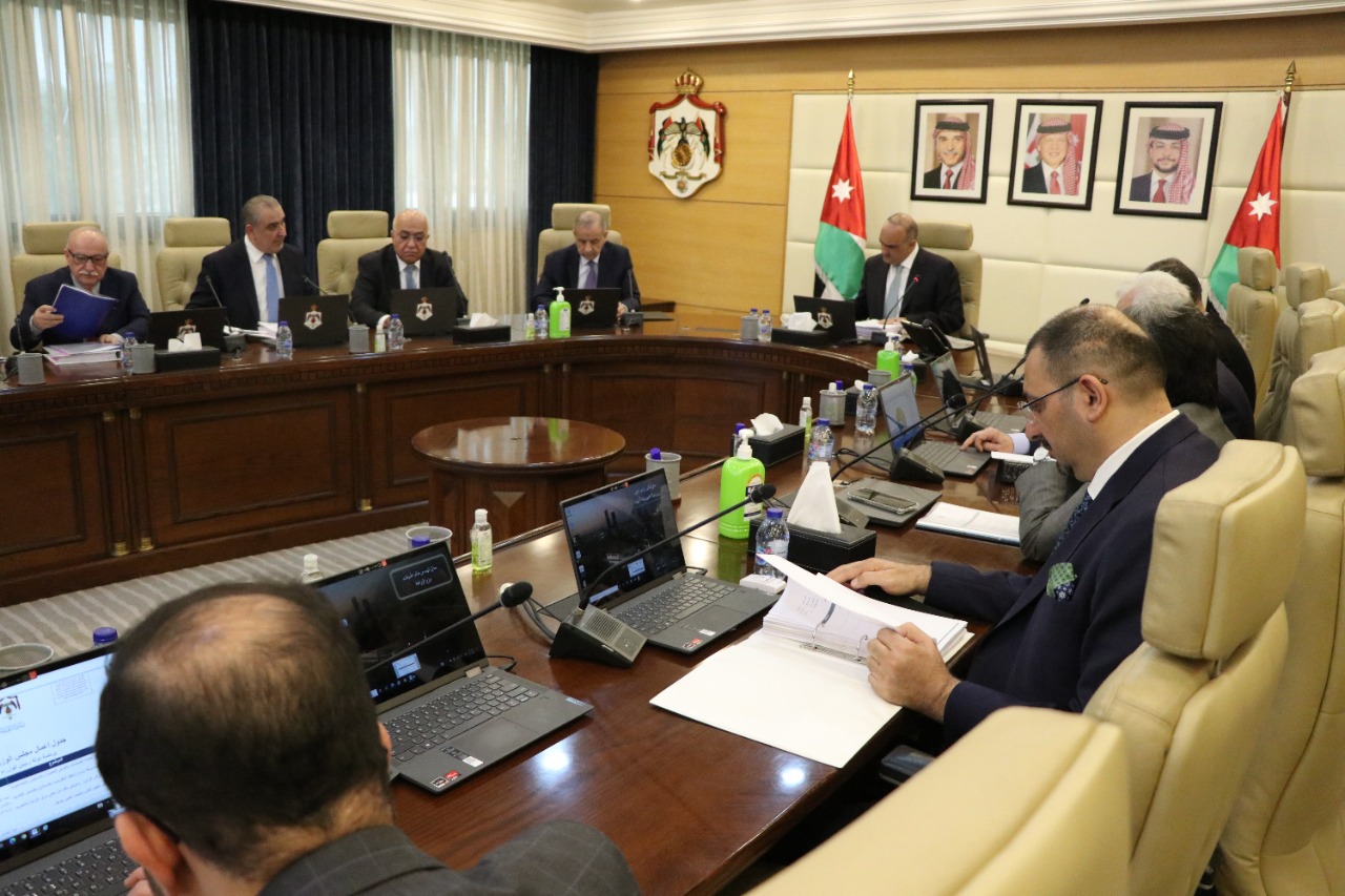 إعادة تعيين الشواربة أمينا لعمان