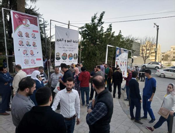 فوز "الكتلة المهنية المستقلة" بكامل مقاعد مجلس نقابة "الممرضين"