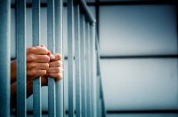 جمع عقوبة أحد أرباب السَّوابق الجرمية لـ 3 سنوات و 6 أشهر