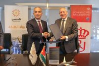 الملكية الأردنية وشركة المناصير للزيوت والمحروقات توقعان مذكرة تفاهم لإستيراد وتزويد أسطول الملكية بالوقود