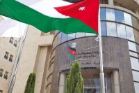 هل تتكيف "الأحزاب السياسية" مع القانون الجديد؟