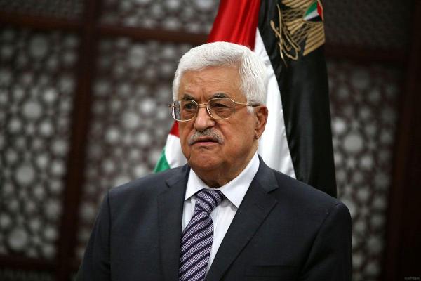 تأجيل اجتماع القيادة الفلسطينية "الطارئ" بسبب التزامات عباس