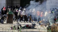"الهلال الأحمر الفلسطيني": قوات الاحتلال تمنعنا من دخول ساحات المسجد الأقصى