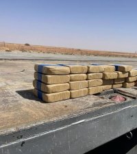 إحباط تهريب 21 كغم هيروين و2 كغم كريستال في جمرك الكرامة