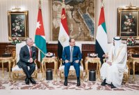 الملك والسيسي وبن زايد يؤكدون ضرورة وقف إسرائيل إجراءات تقويض فرص السلام