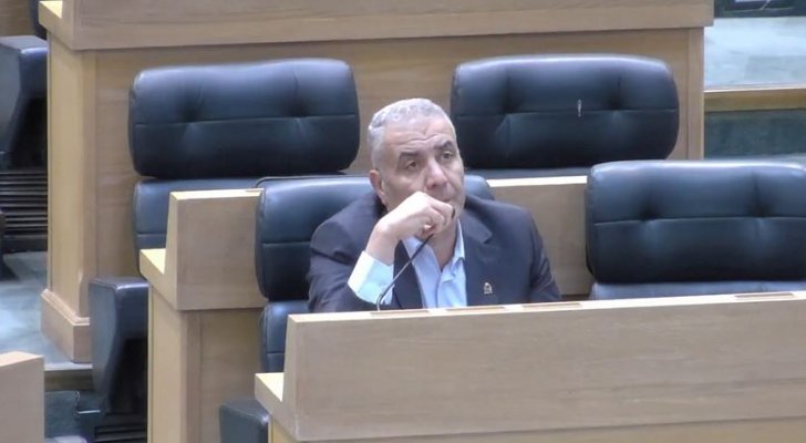 النائب الشلول يوجه اسئلة ساخنة لوزير الشباب حول التخبط داخل نادي الفيصلي - تفاصيل