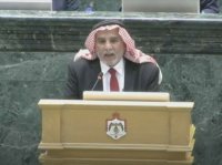 النائب أبو صعيليك لرئيس الوزراء: كل هؤلاء معلقون برقبتك