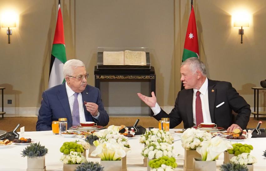 الملك يؤكد وقوف الأردن الكامل مع الفلسطينيين