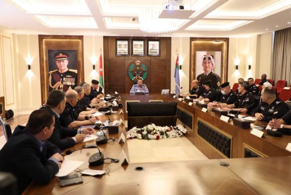 الأمن يبدأ خطته الأمنية والمرورية مع دخول إجازة العيد